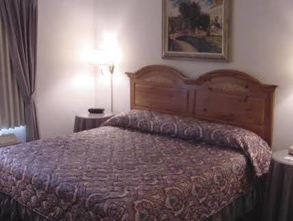 Country Inn & Suites By Radisson, St Cloud West, Mn Saint Cloud Bagian luar foto